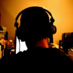Top 10 simple tools you should know for working with remote team